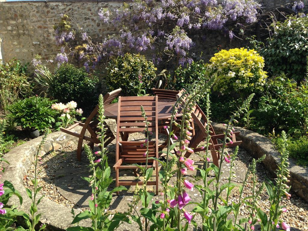 The Old Bakehouse Bed and Breakfast Colyton Buitenkant foto