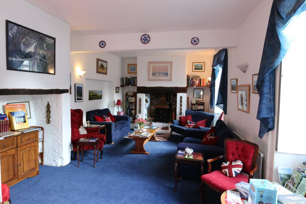 The Old Bakehouse Bed and Breakfast Colyton Buitenkant foto