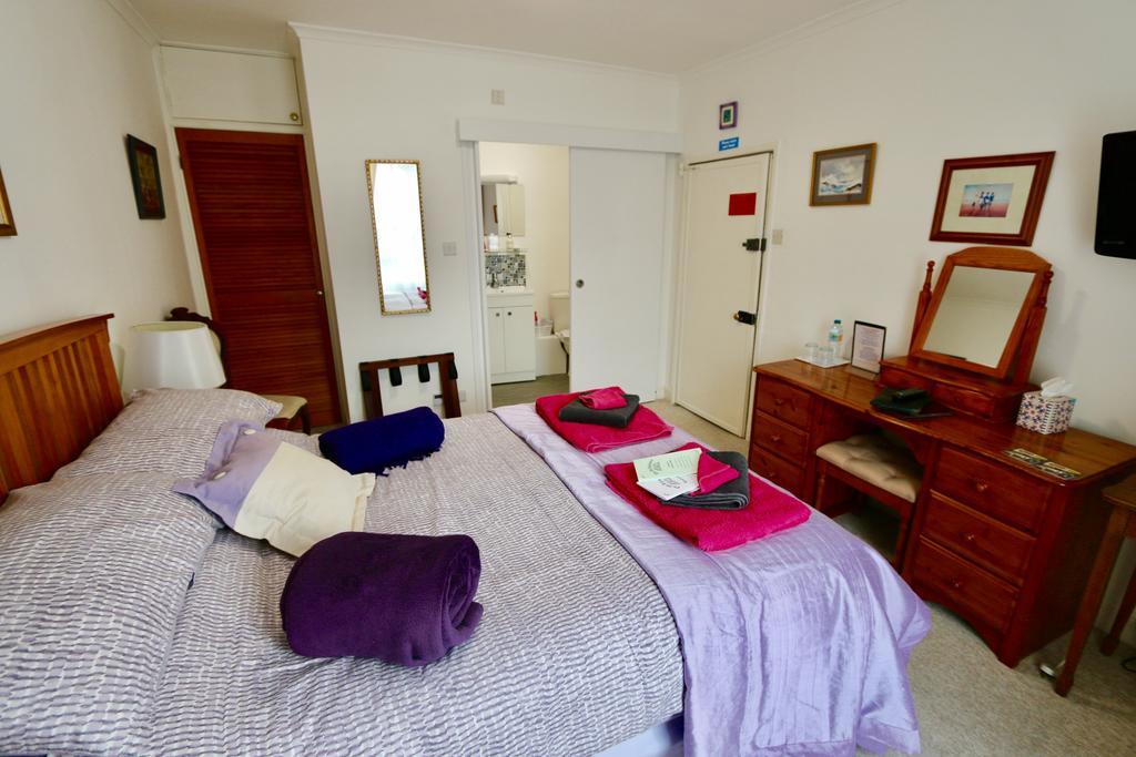 The Old Bakehouse Bed and Breakfast Colyton Buitenkant foto