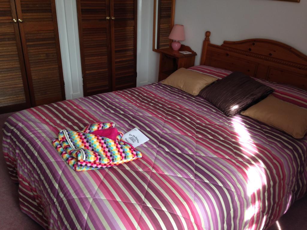 The Old Bakehouse Bed and Breakfast Colyton Buitenkant foto