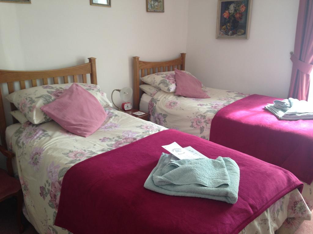 The Old Bakehouse Bed and Breakfast Colyton Buitenkant foto